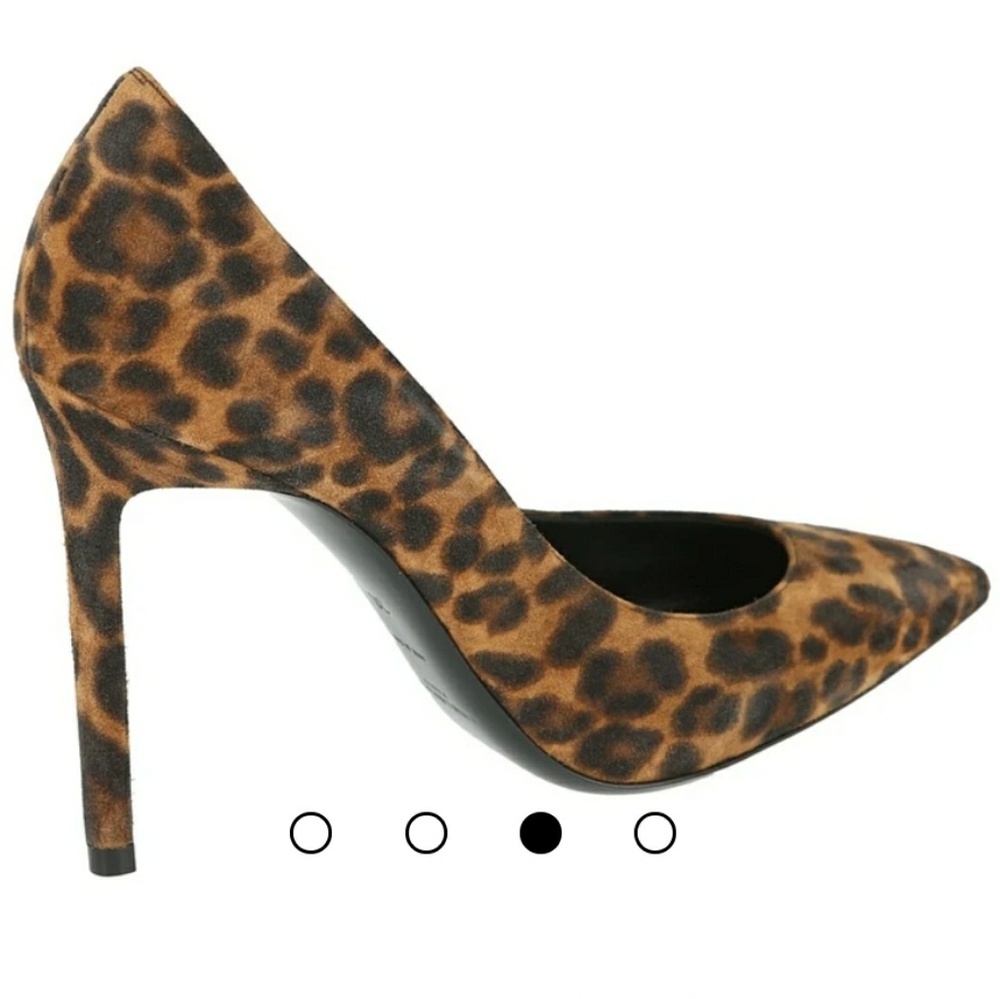 LIKE NEW  Saint Laurent Pumps Leopard